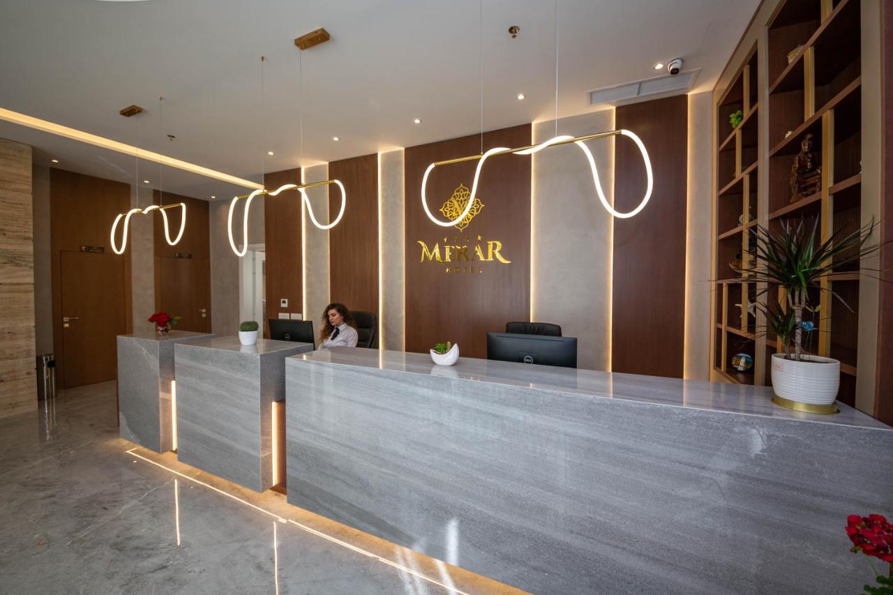 Merar Hotel Golem  Exterior photo